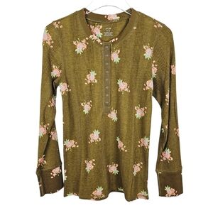 Aerie Olive Green Thermal Waffle Knit Fitted Floral Shirt